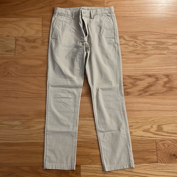 Men’s Slim Khakis - Picture 4 of 4
